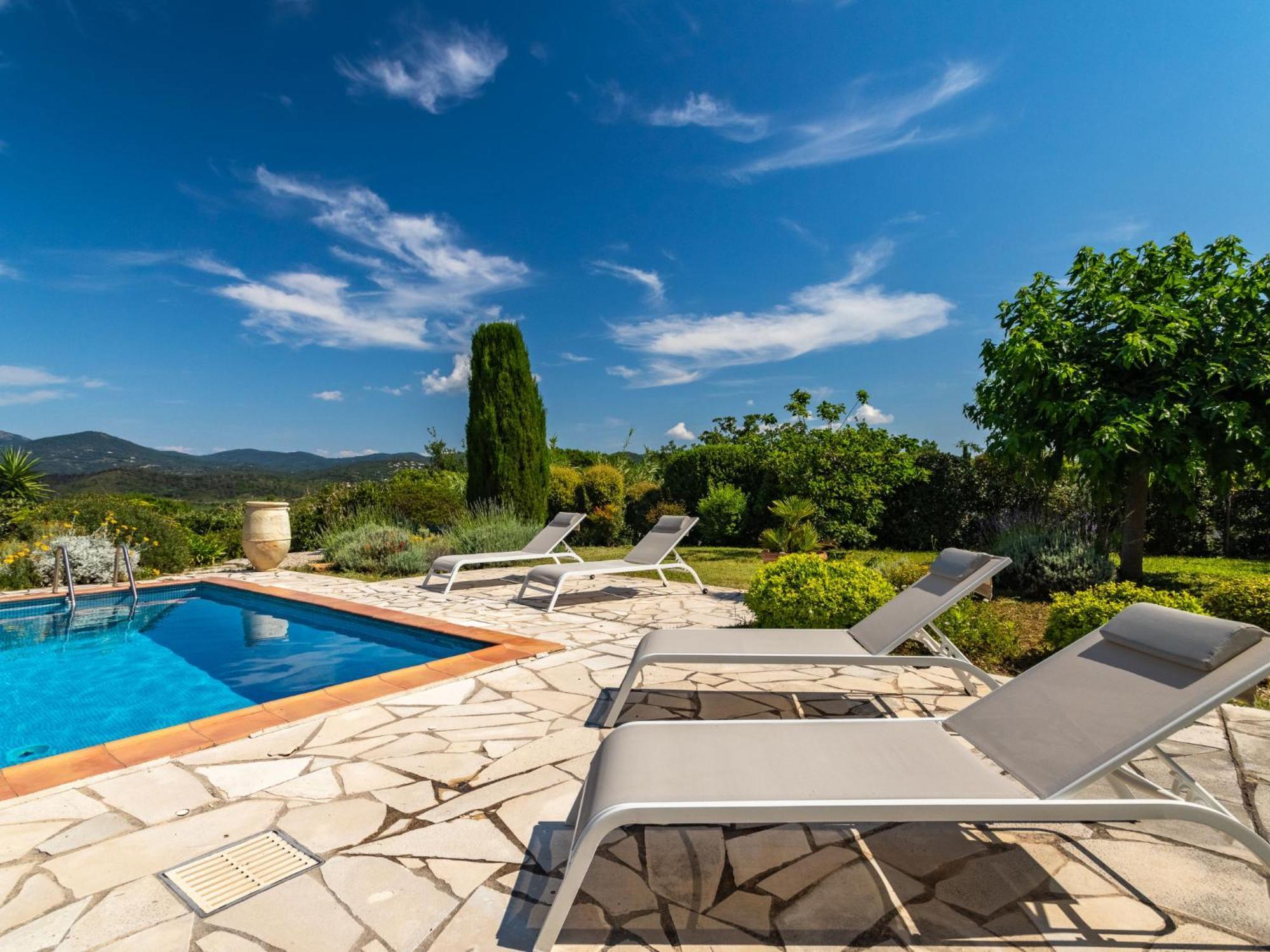 Villa Aurval By Interhome Cogolin Exterior photo